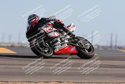 media/Oct-20-2024-CVMA (Sun) [[d4a3dff211]]/Race 16-Formula Middleweight/